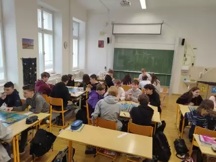 Cesta životem na Gymnáziu Vysoké Mýto: Od akční kvarty až po maturanty