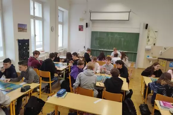 Cesta životem na Gymnáziu Vysoké Mýto: Od akční kvarty až po maturanty